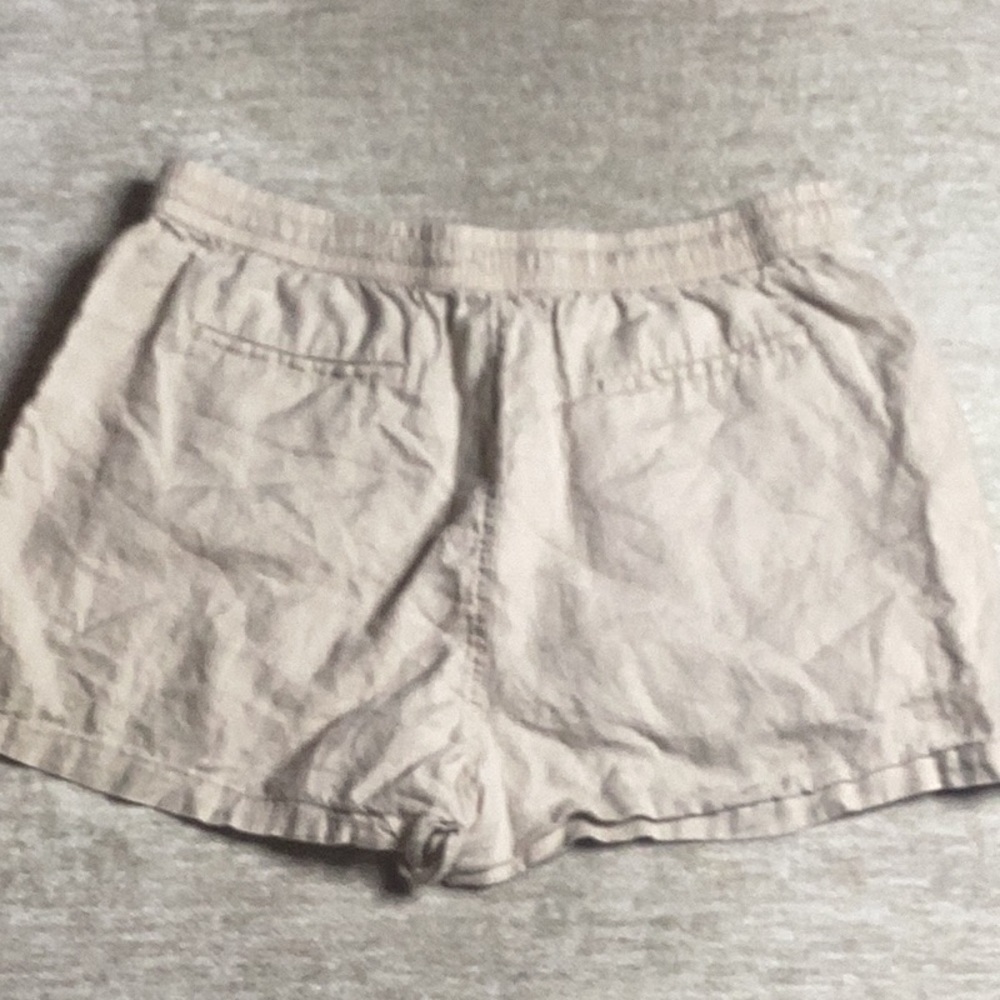 Quince Women's Light Tan Casual Shorts - Picture 4 of 5